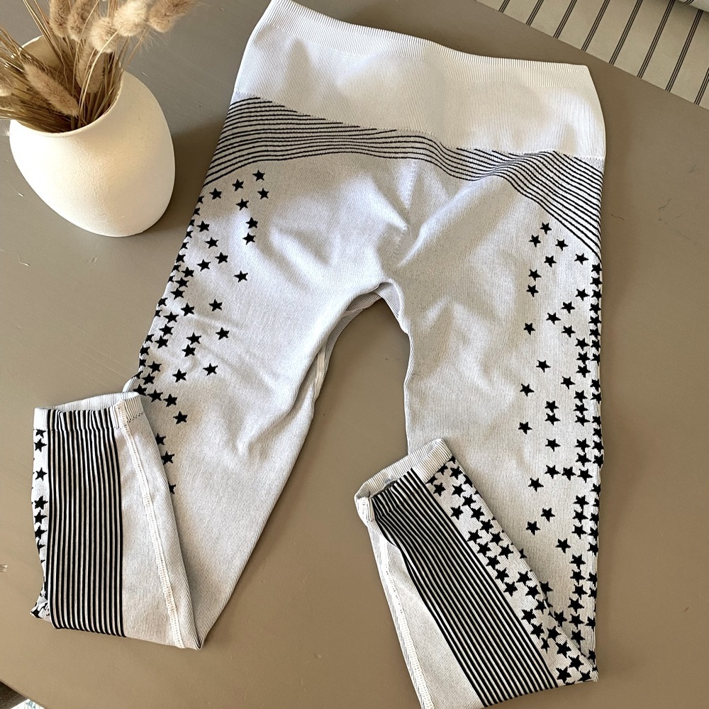 Fabletics Stars and Stripes Leggings
